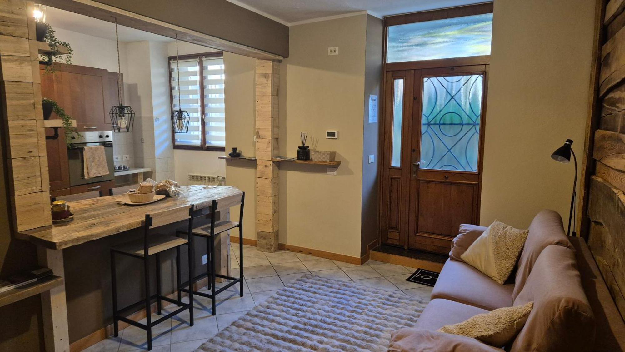 Typical Apartment In Valtellina 松德里奥 外观 照片